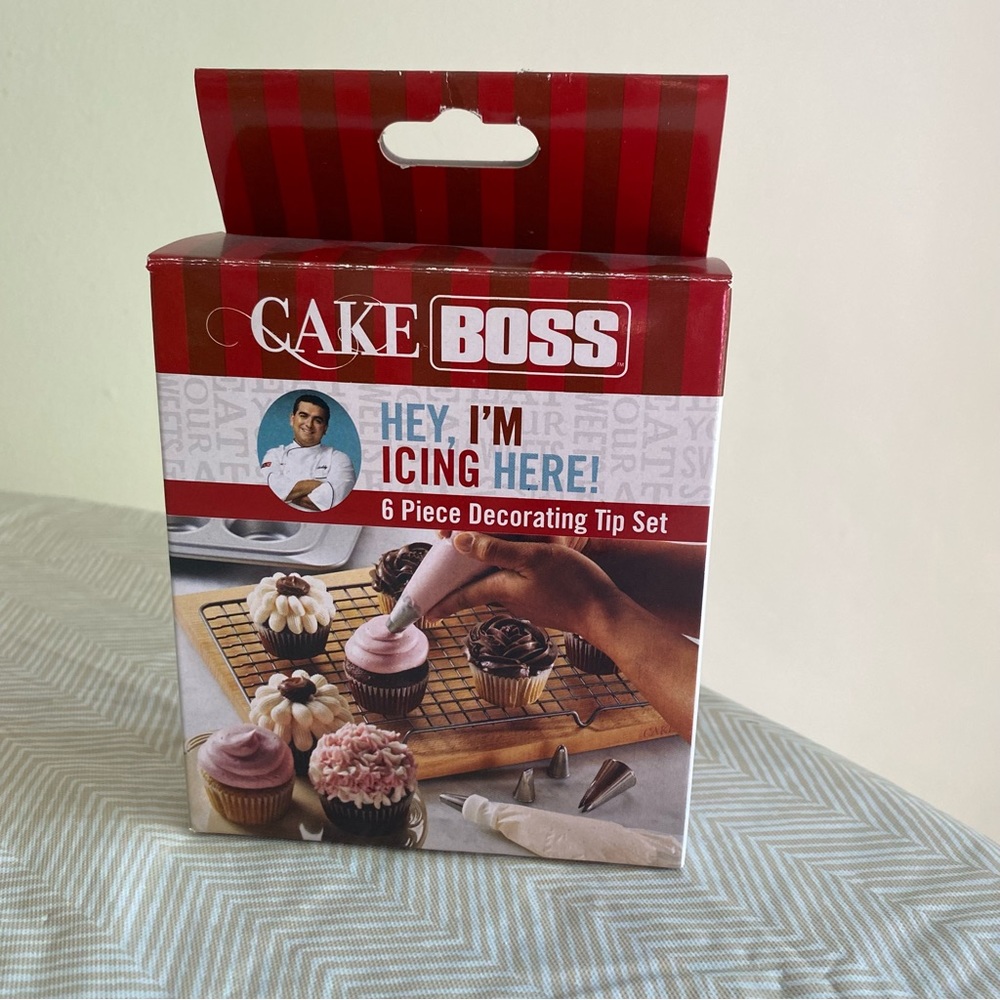 Cake Boss Decorating tip set